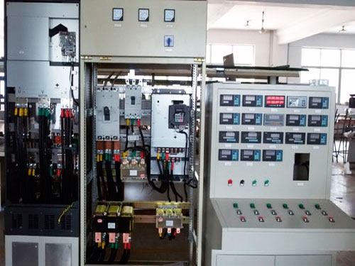 80T燃煤熱水部分電控柜